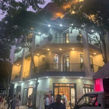 Nhà phố 2 mặt tiền hiện đại